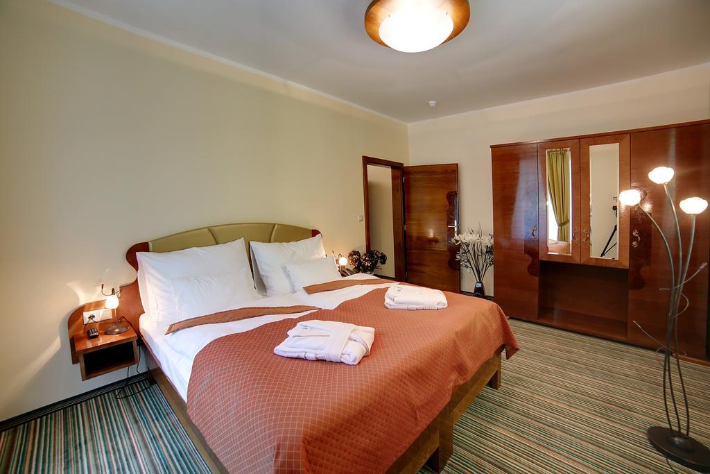 Parkhotel Forest Marianske Lazne Exterior photo